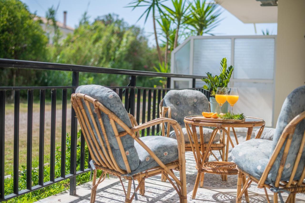 Lazaris Apartments Almiros Beach Exterior photo